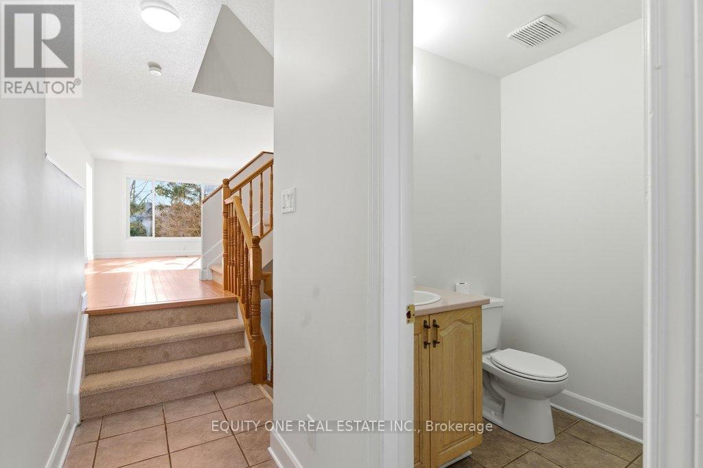 35 Willwood Crescent