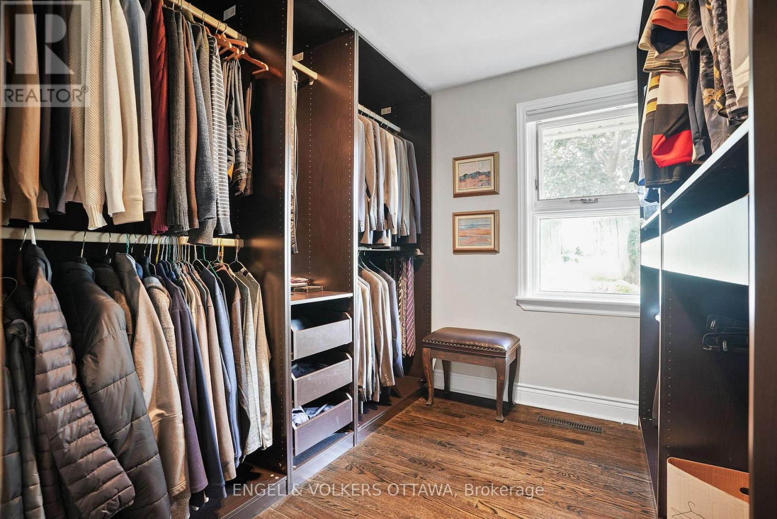 1278 Cheverton Avenue