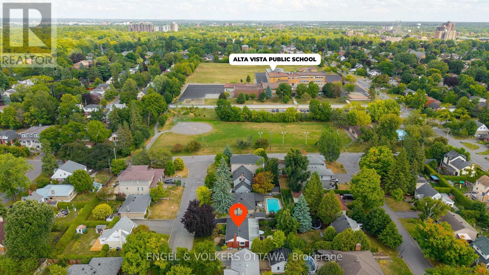 1278 Cheverton Avenue