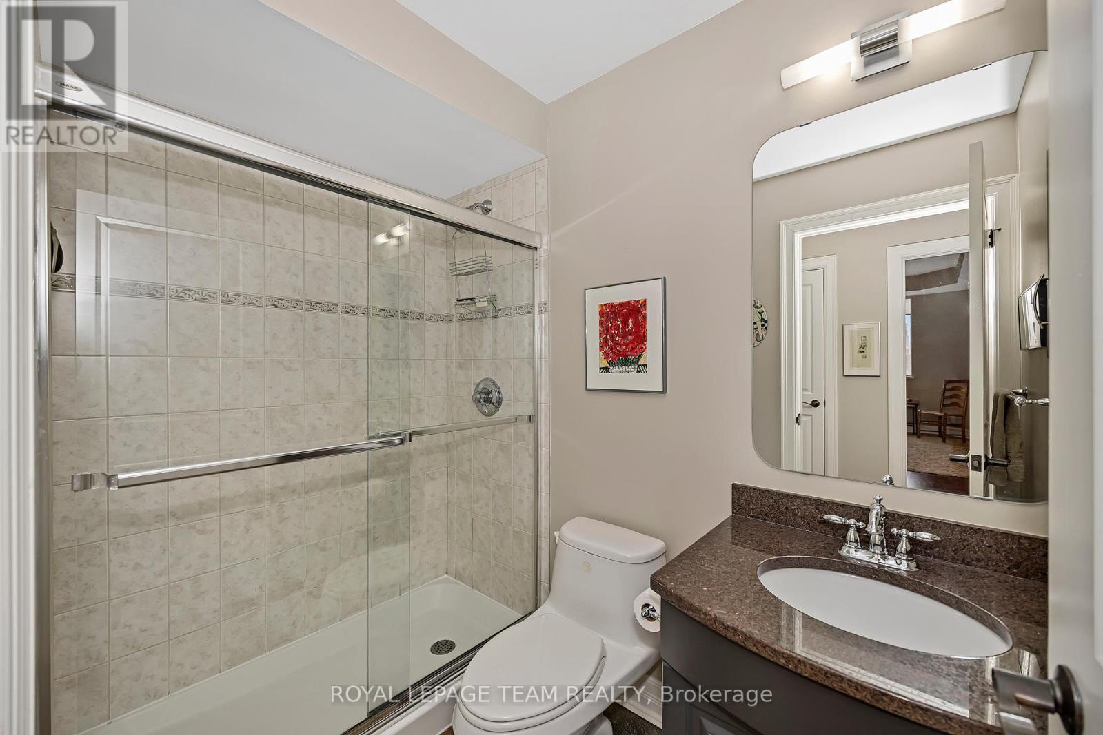 509 - 320 Mcleod Street