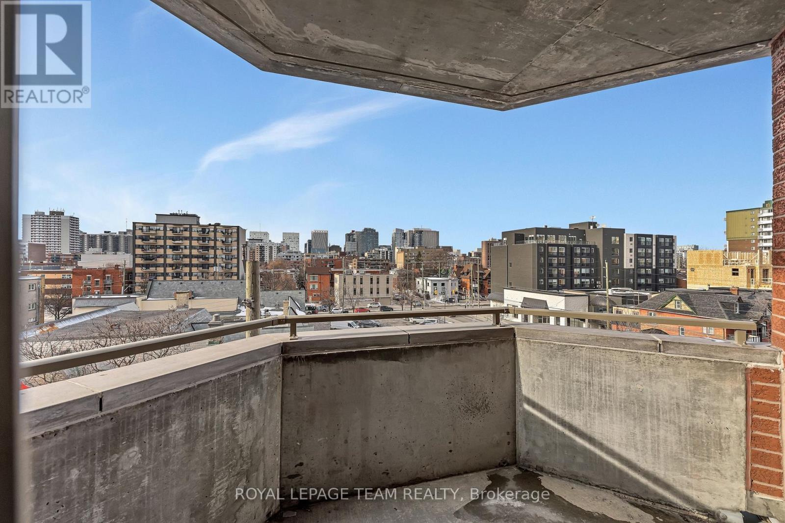 509 - 320 Mcleod Street