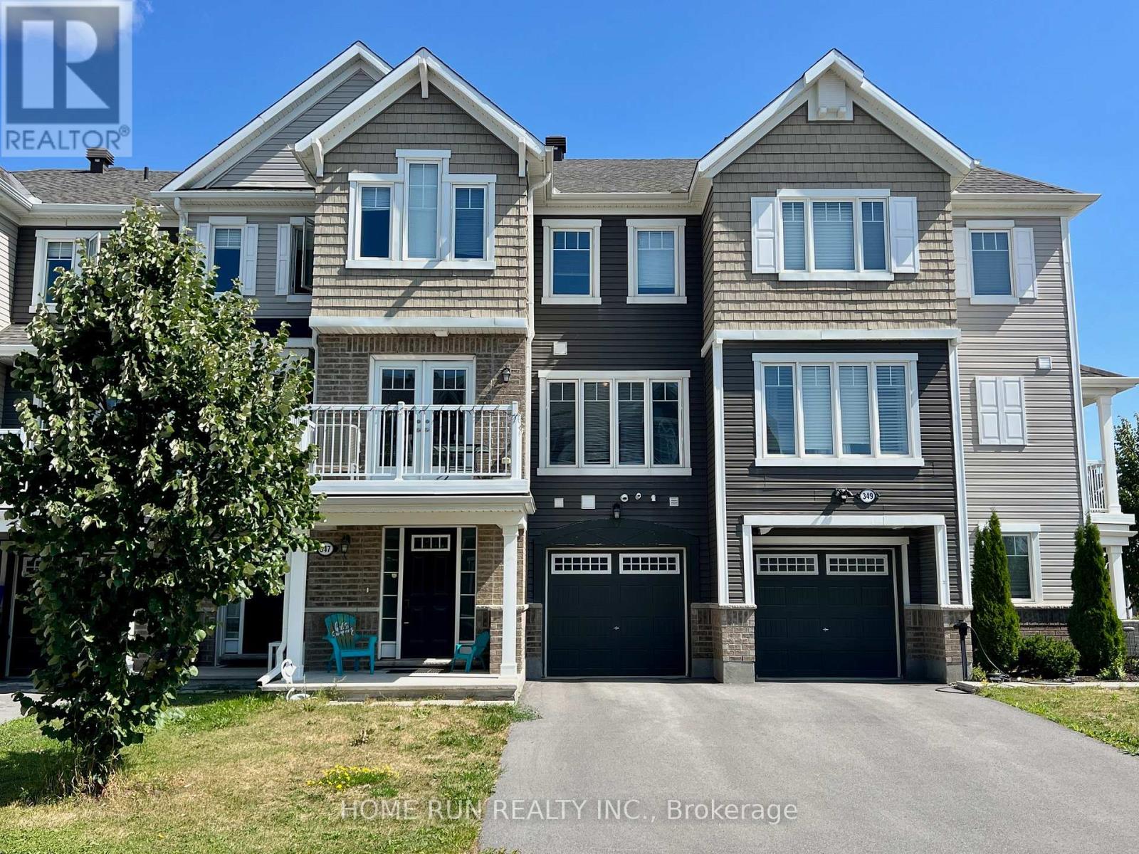 347 Pumpkinseed Crescent