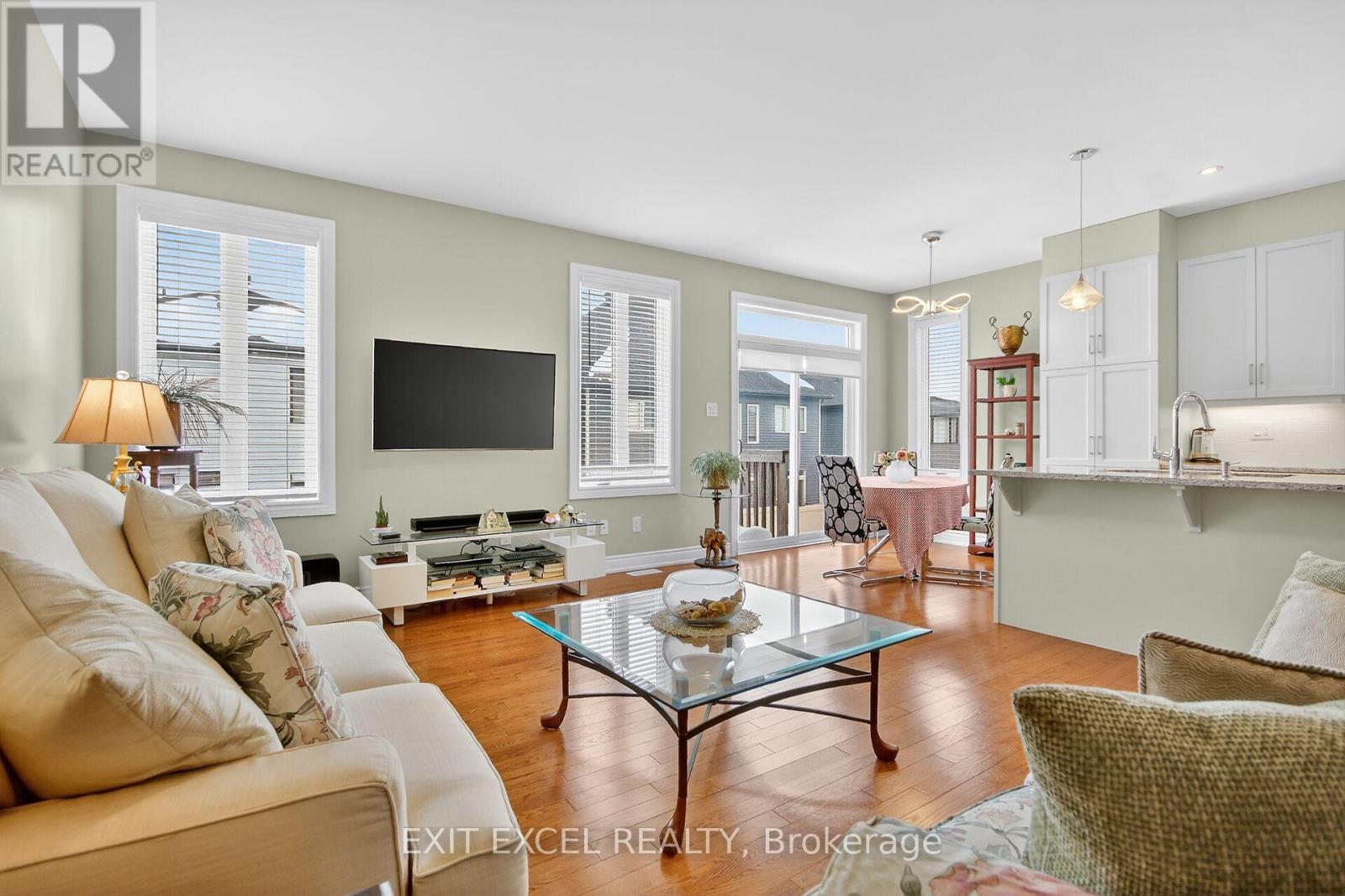 478 Fernside Street