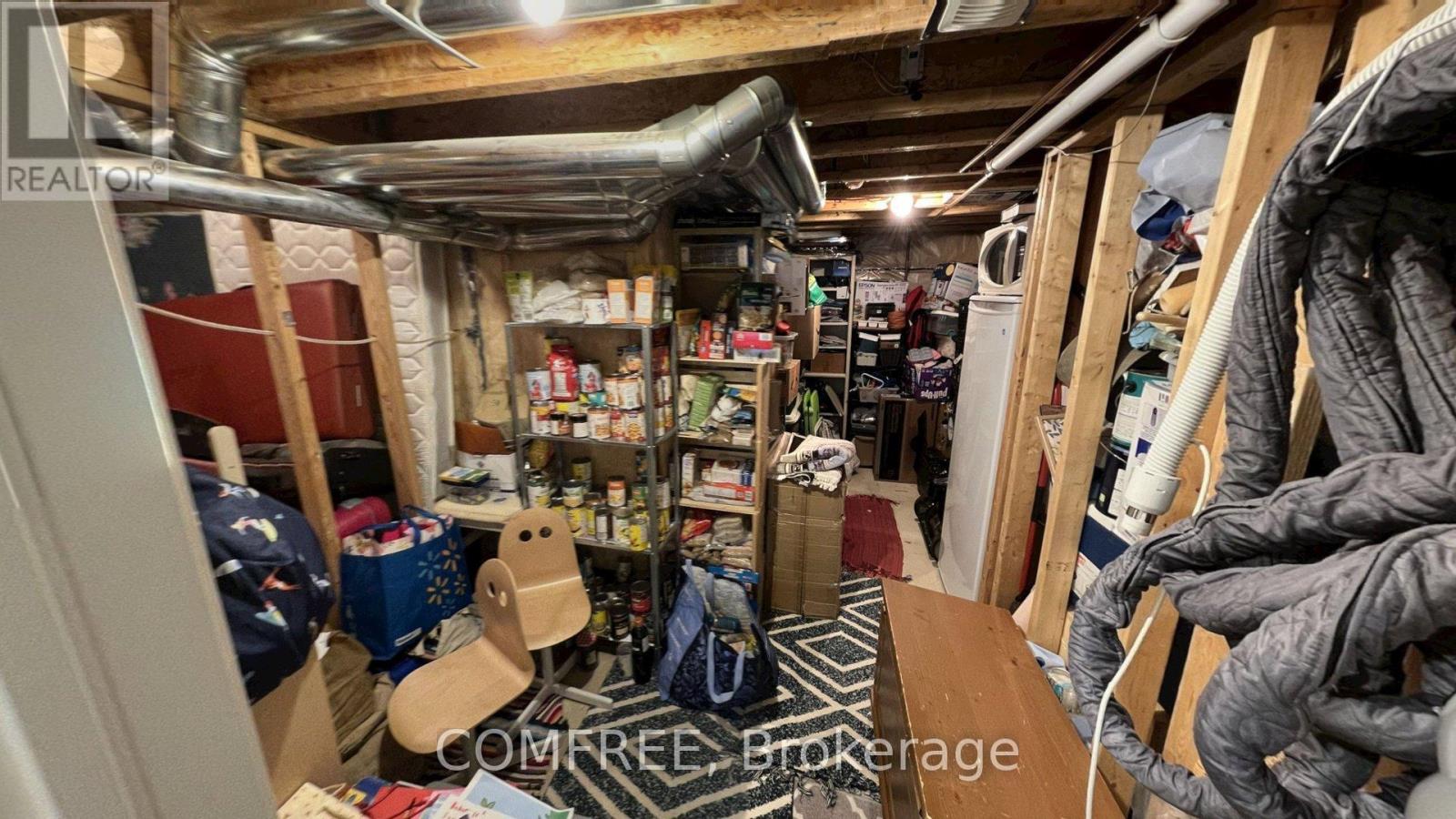 294 Waymark Crescent