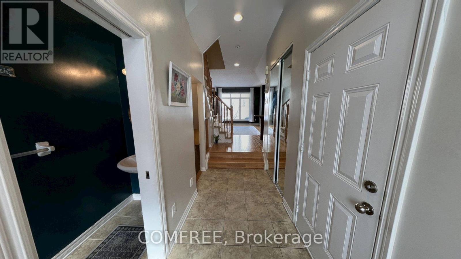 294 Waymark Crescent