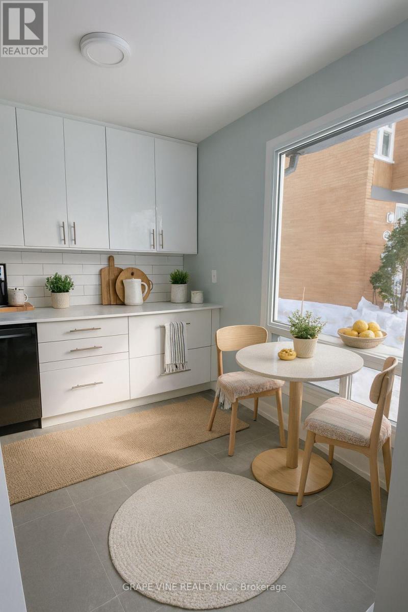 14 - 3565 Downpatrick Road