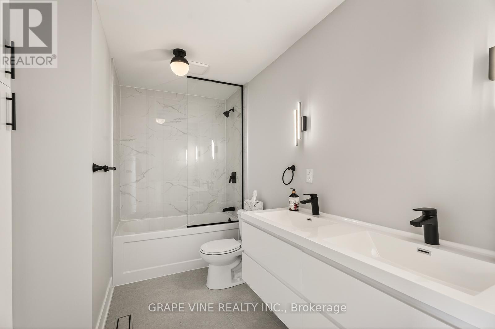 14 - 3565 Downpatrick Road