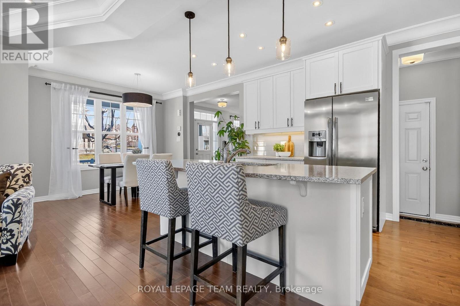 375 Meadowbreeze Drive