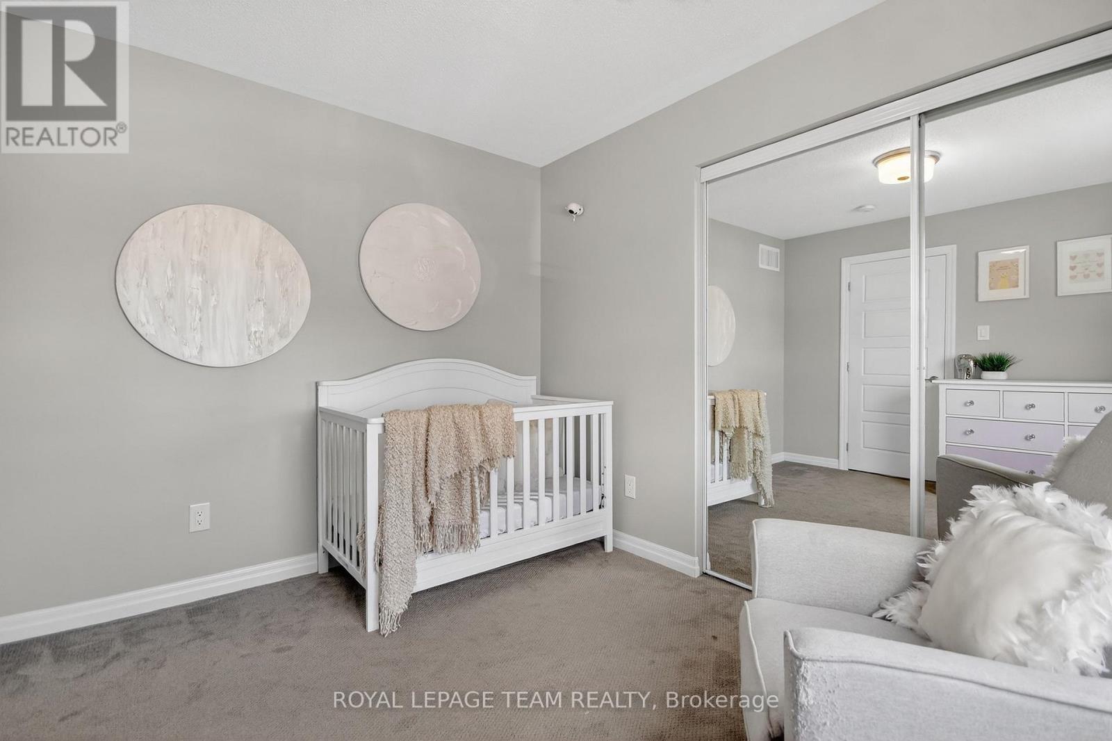 375 Meadowbreeze Drive