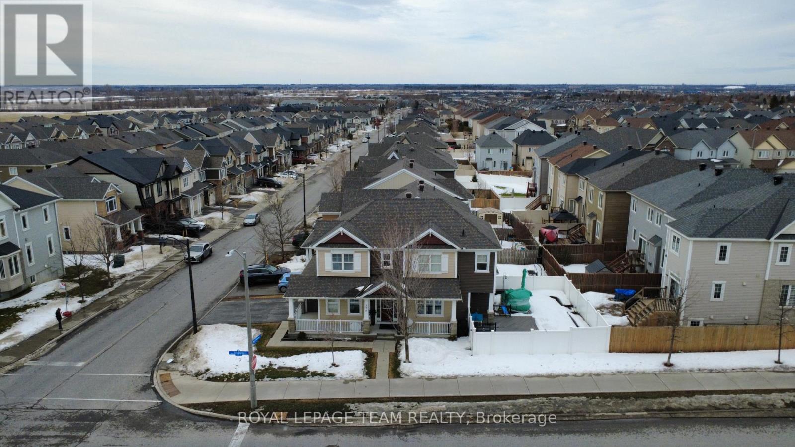 375 Meadowbreeze Drive