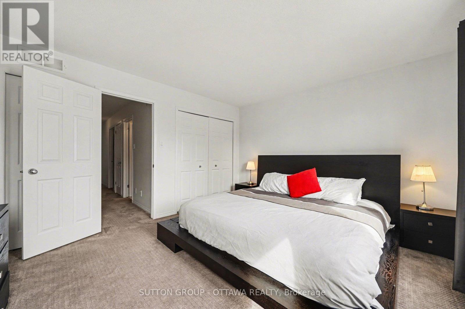 56 Steele Park Private