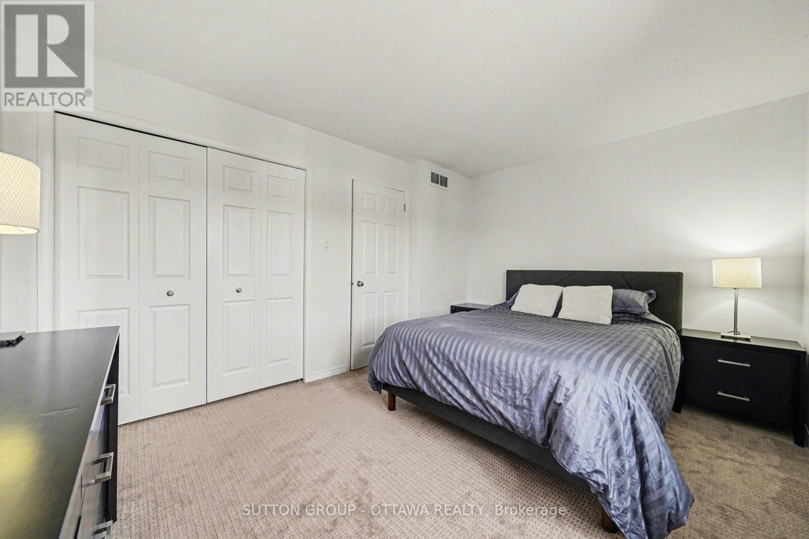 56 Steele Park Private