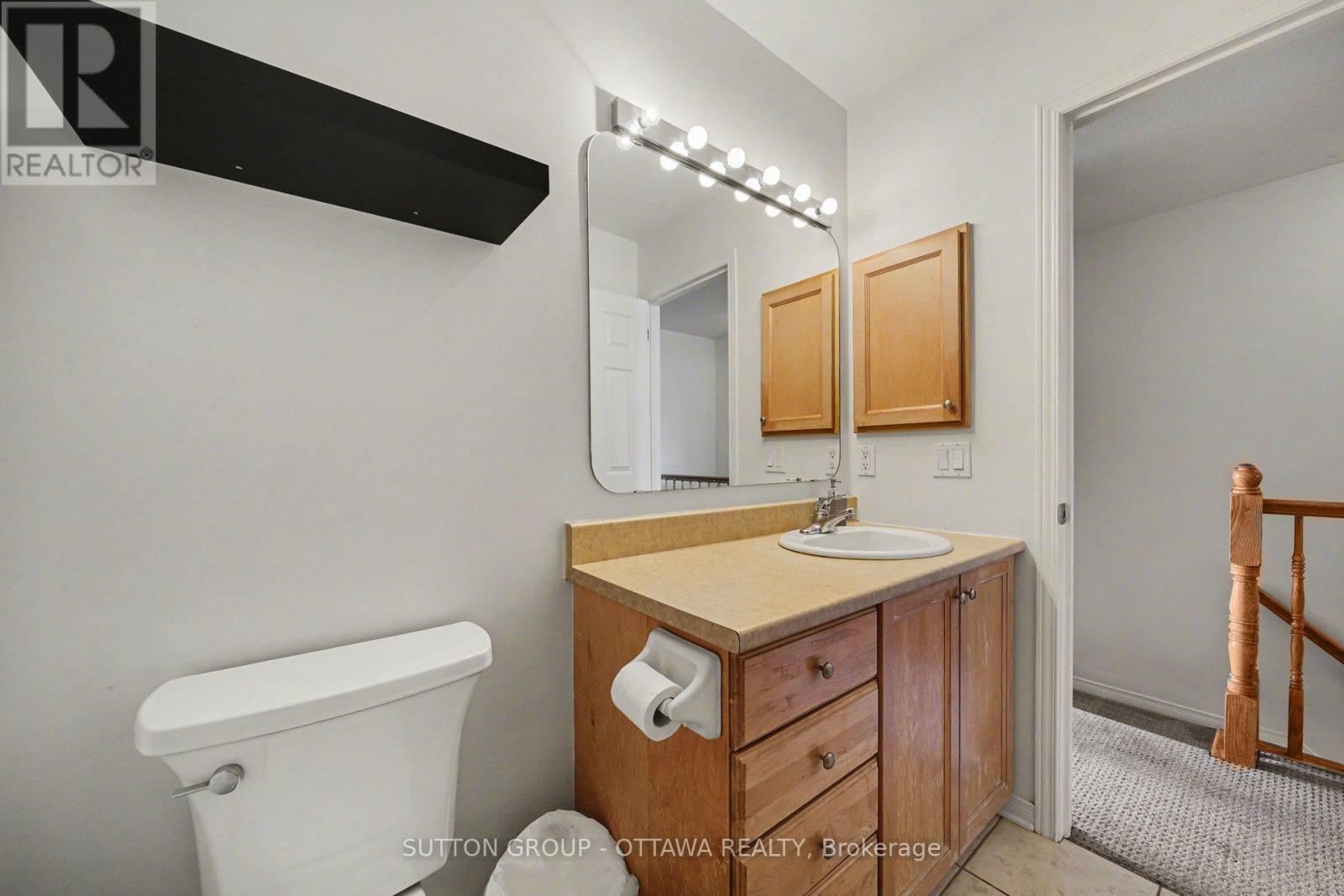 56 Steele Park Private