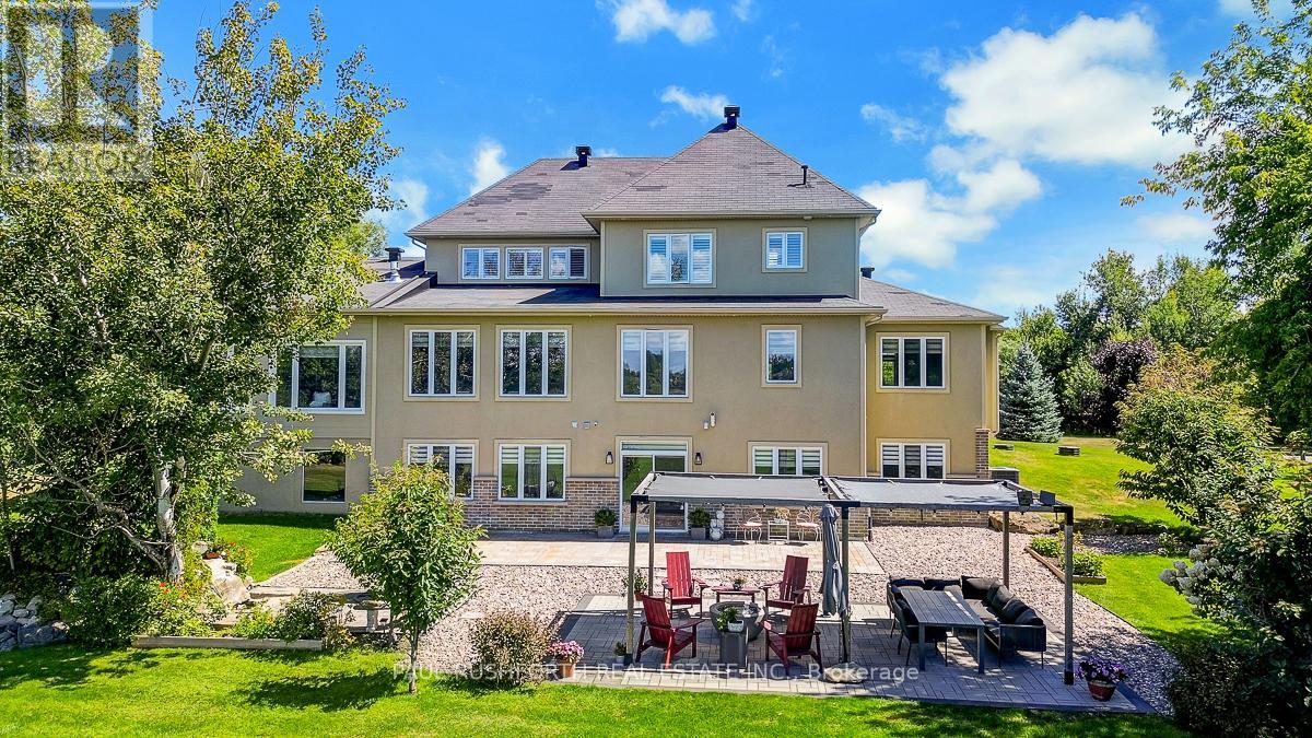 365 West Lake Circle