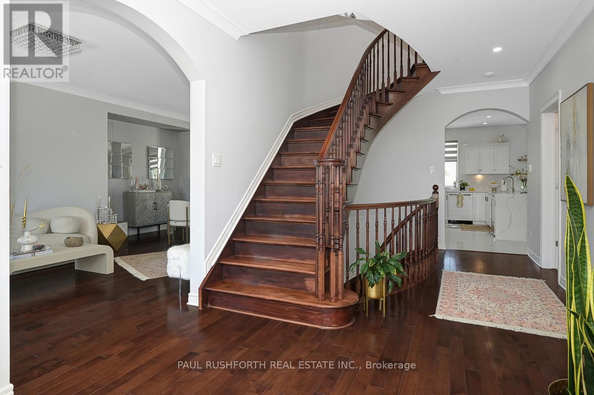 365 West Lake Circle