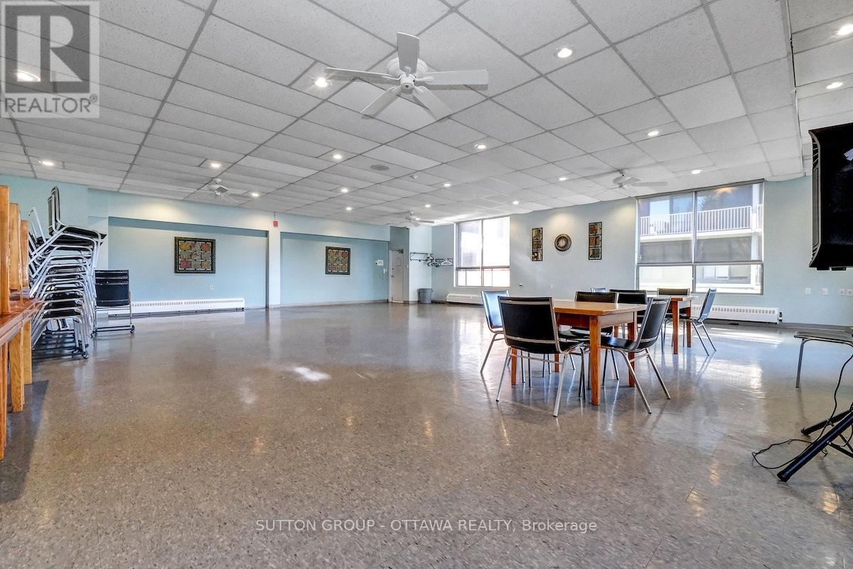 405 - 665 Bathgate Drive