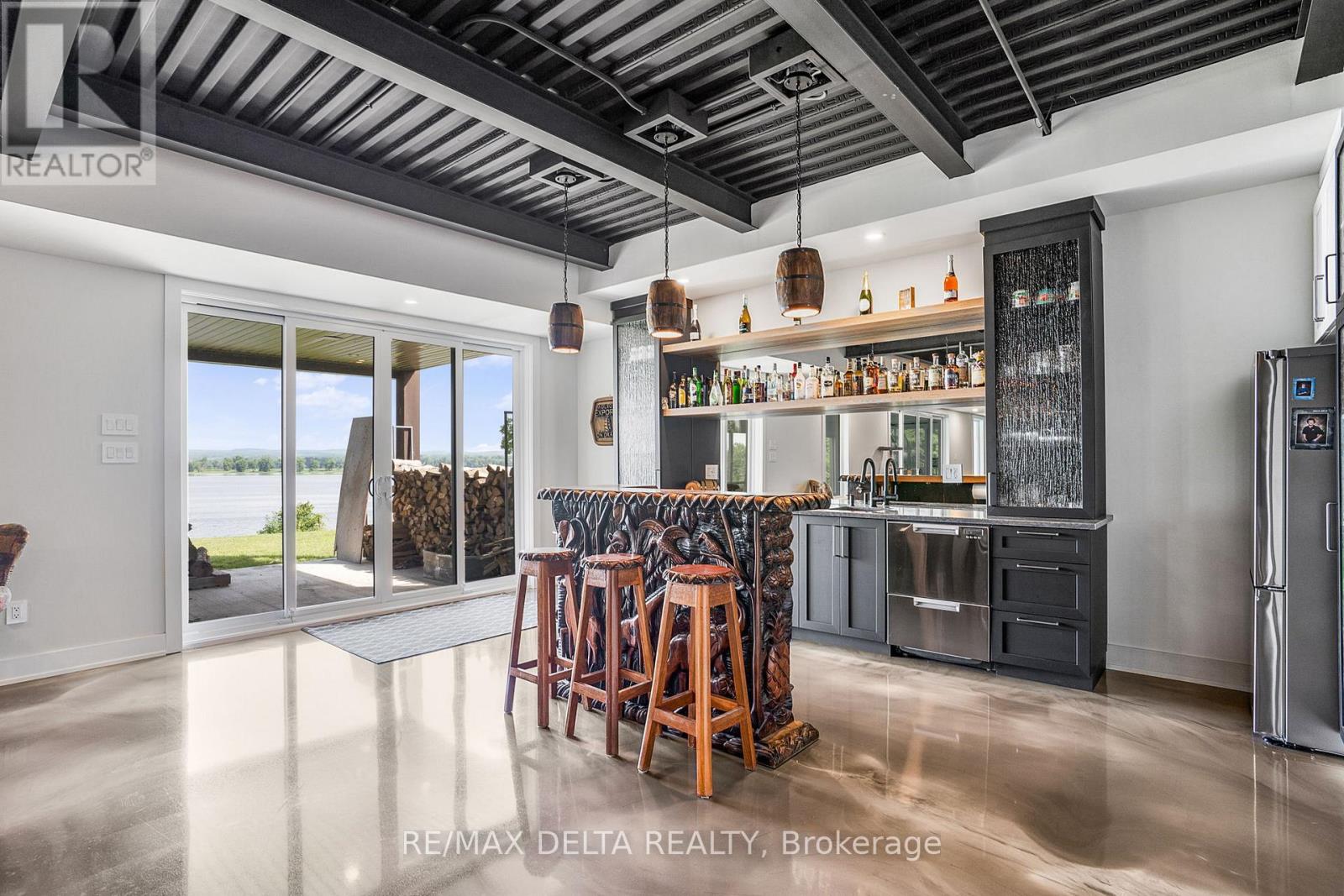 3815 Old Highway 17 Road