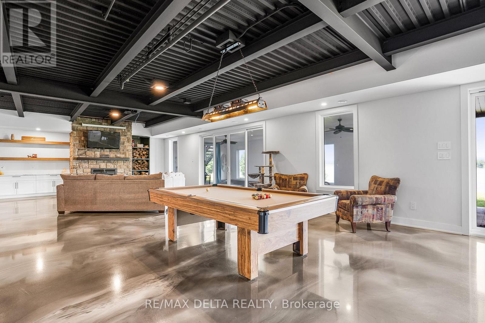 3815 Old Highway 17 Road