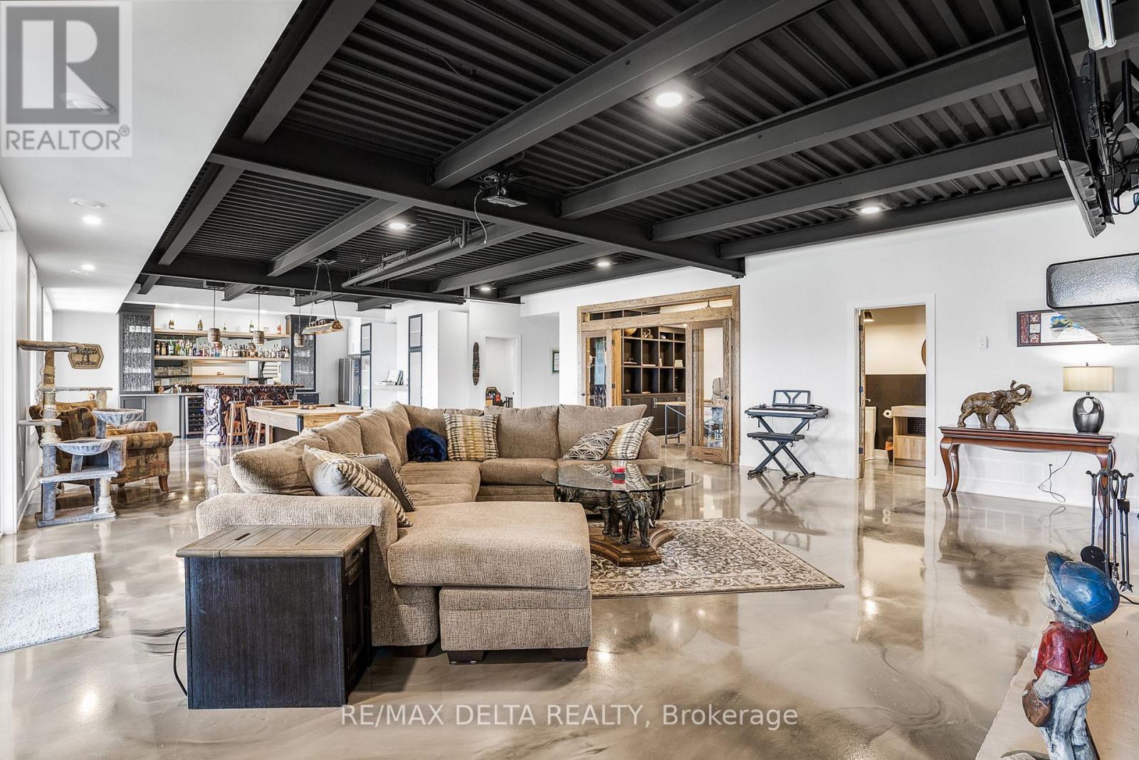 3815 Old Highway 17 Road