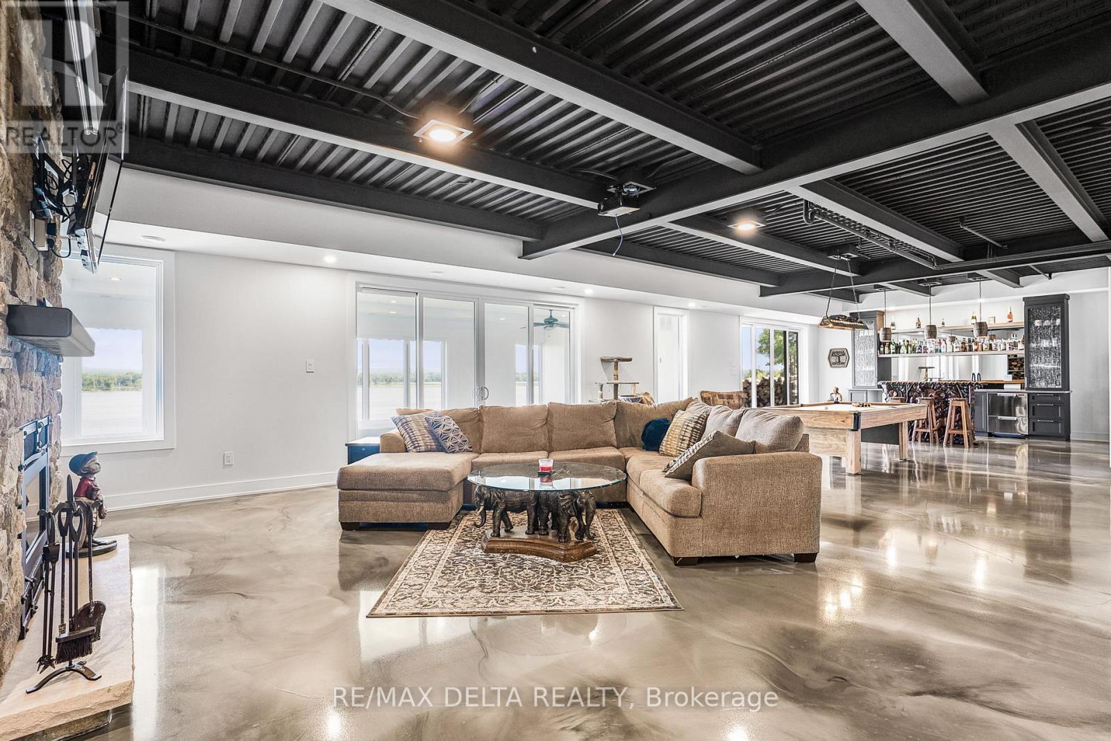 3815 Old Highway 17 Road