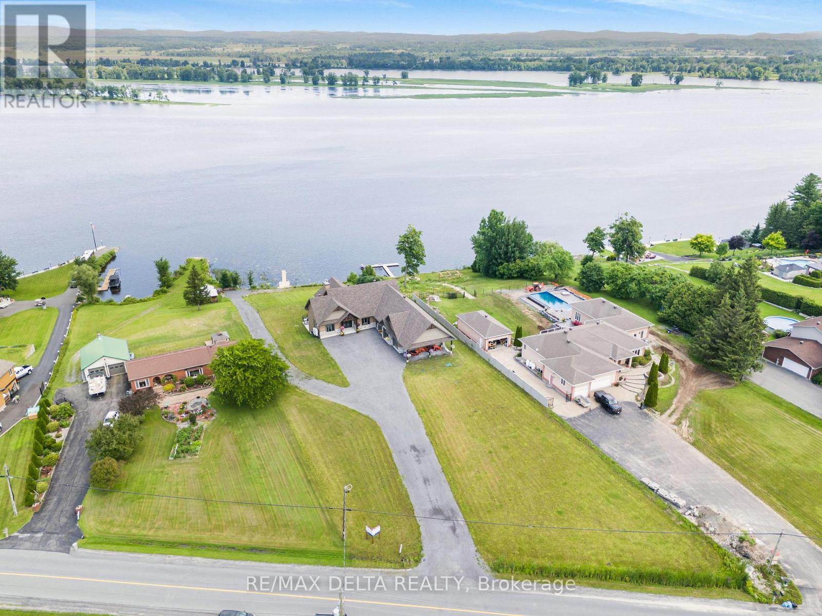 3815 Old Highway 17 Road