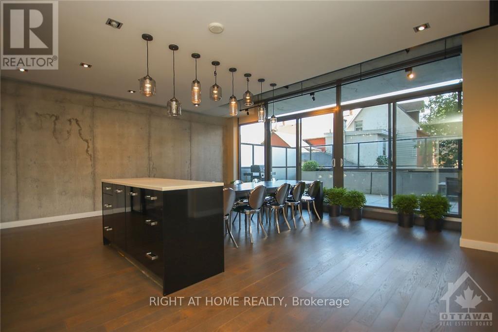 1109 - 224 Lyon Street N