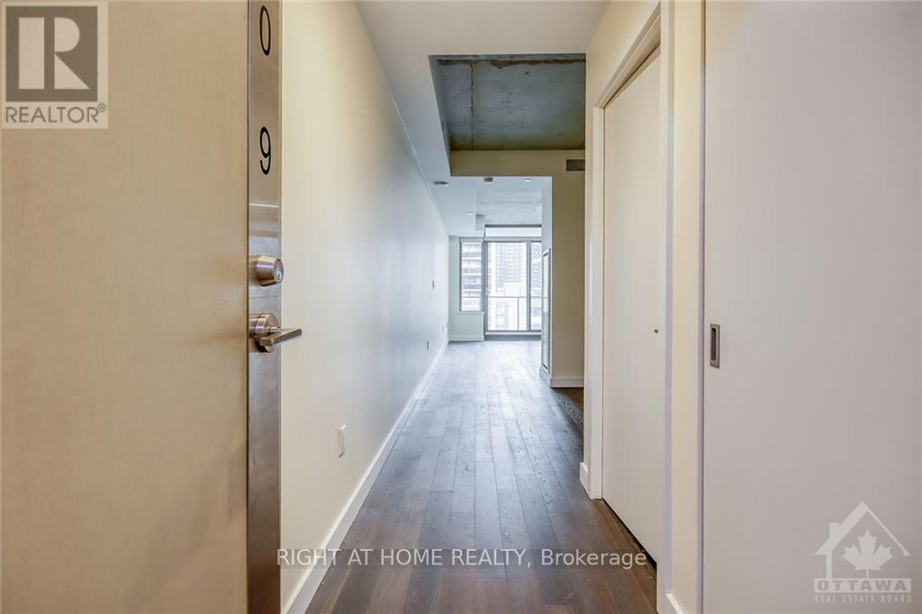 1109 - 224 Lyon Street N