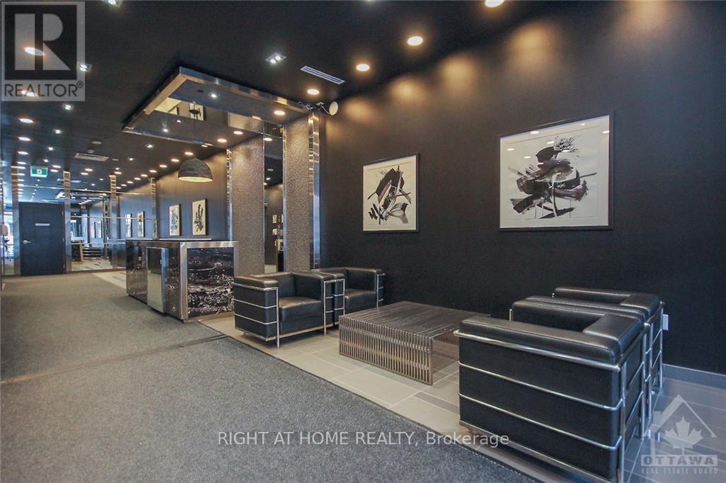 1109 - 224 Lyon Street N