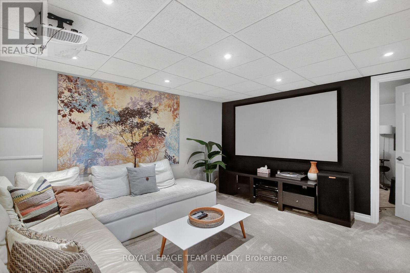 998 Harkness Avenue Avenue