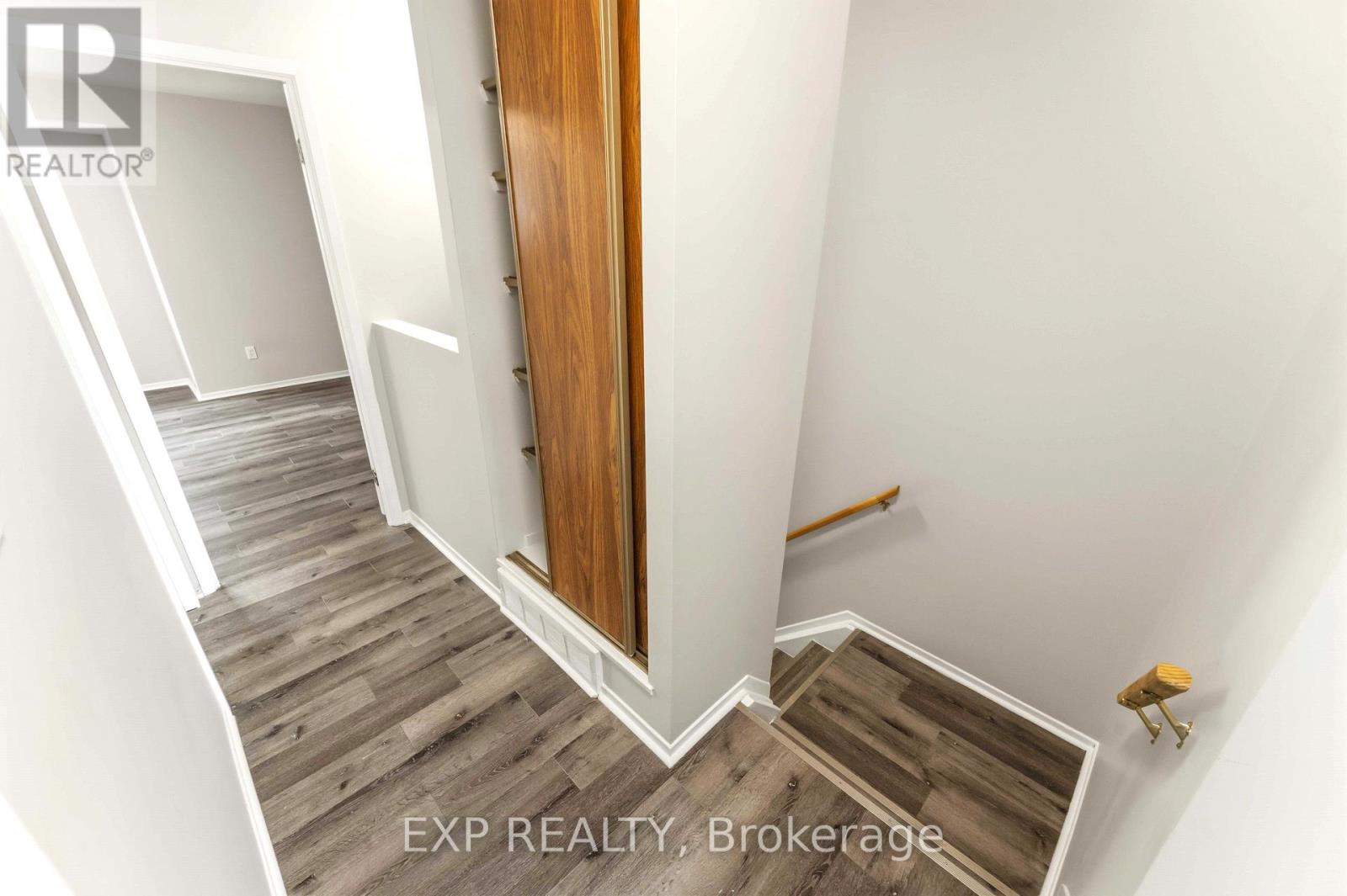 25 - 2659 Pimlico Crescent