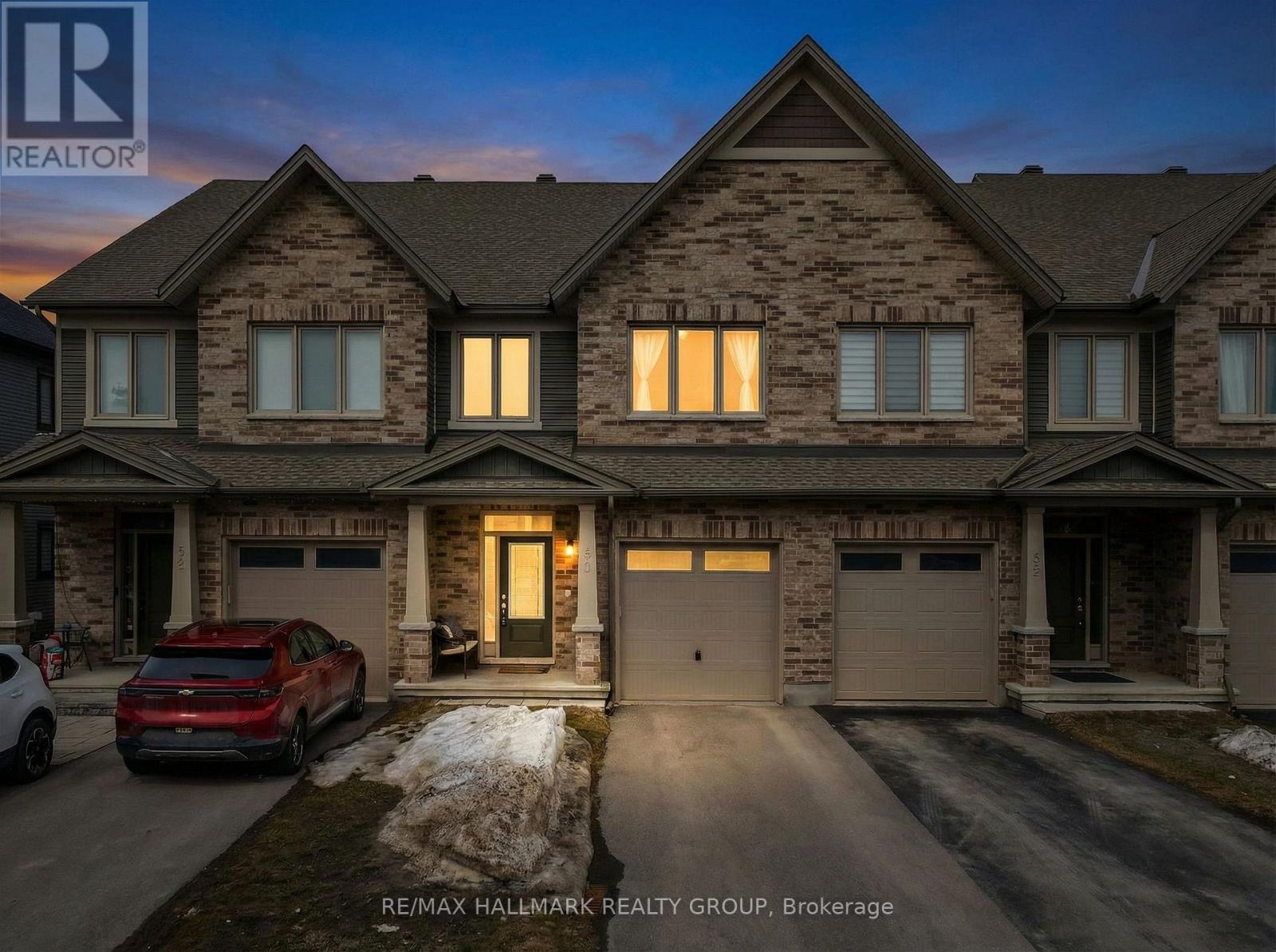 60 Jardiniere Street