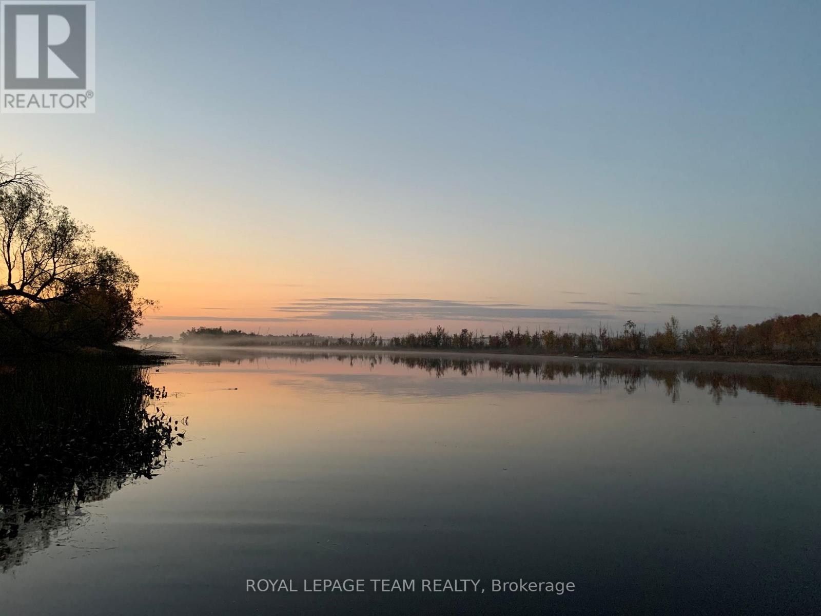 638 Robert Hill Street N