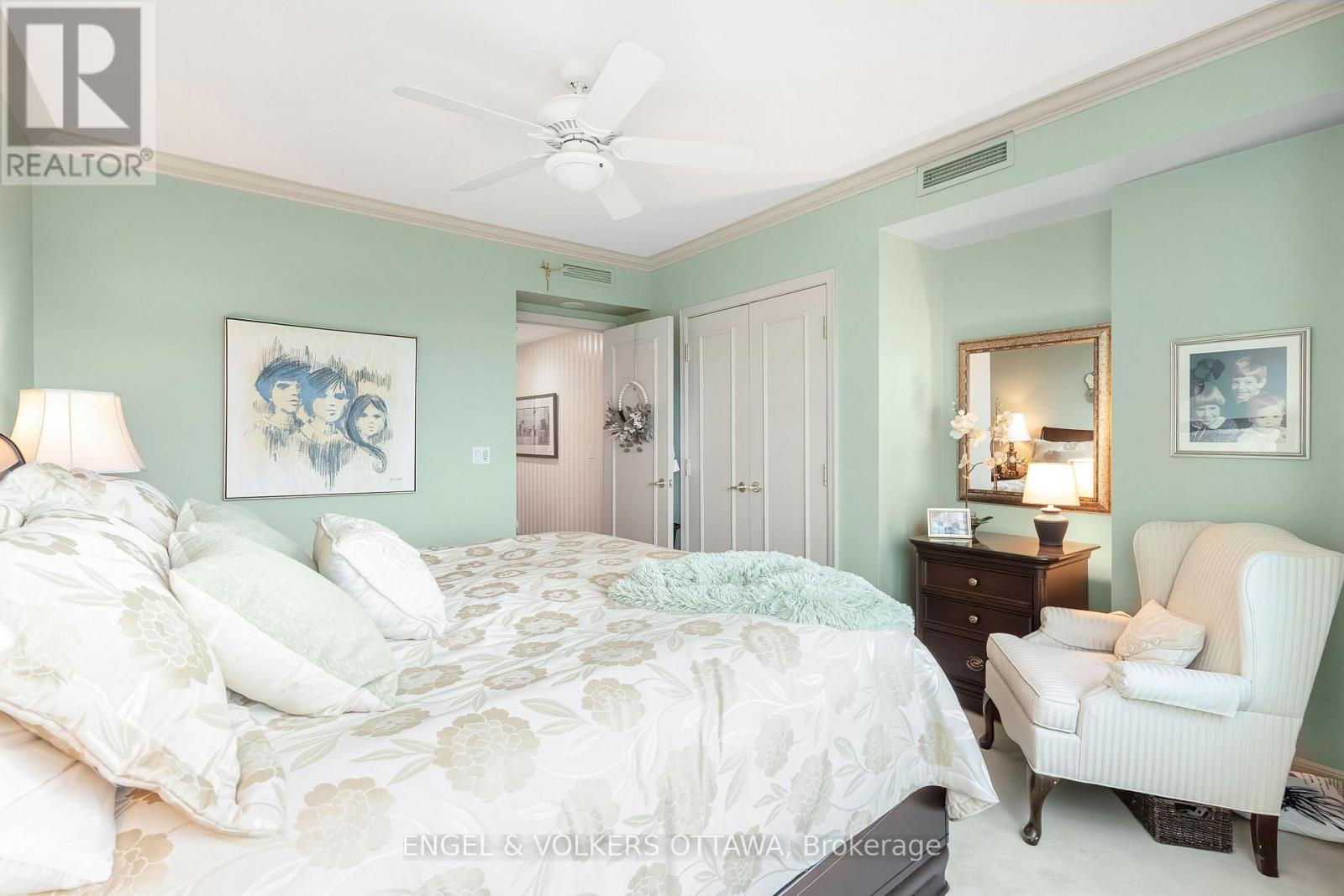 903 - 3590 Rivergate Way