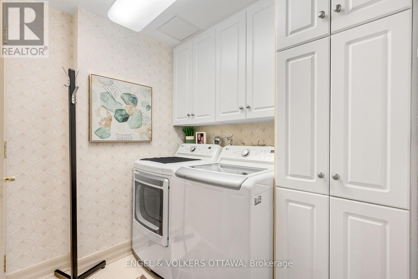 903 - 3590 Rivergate Way