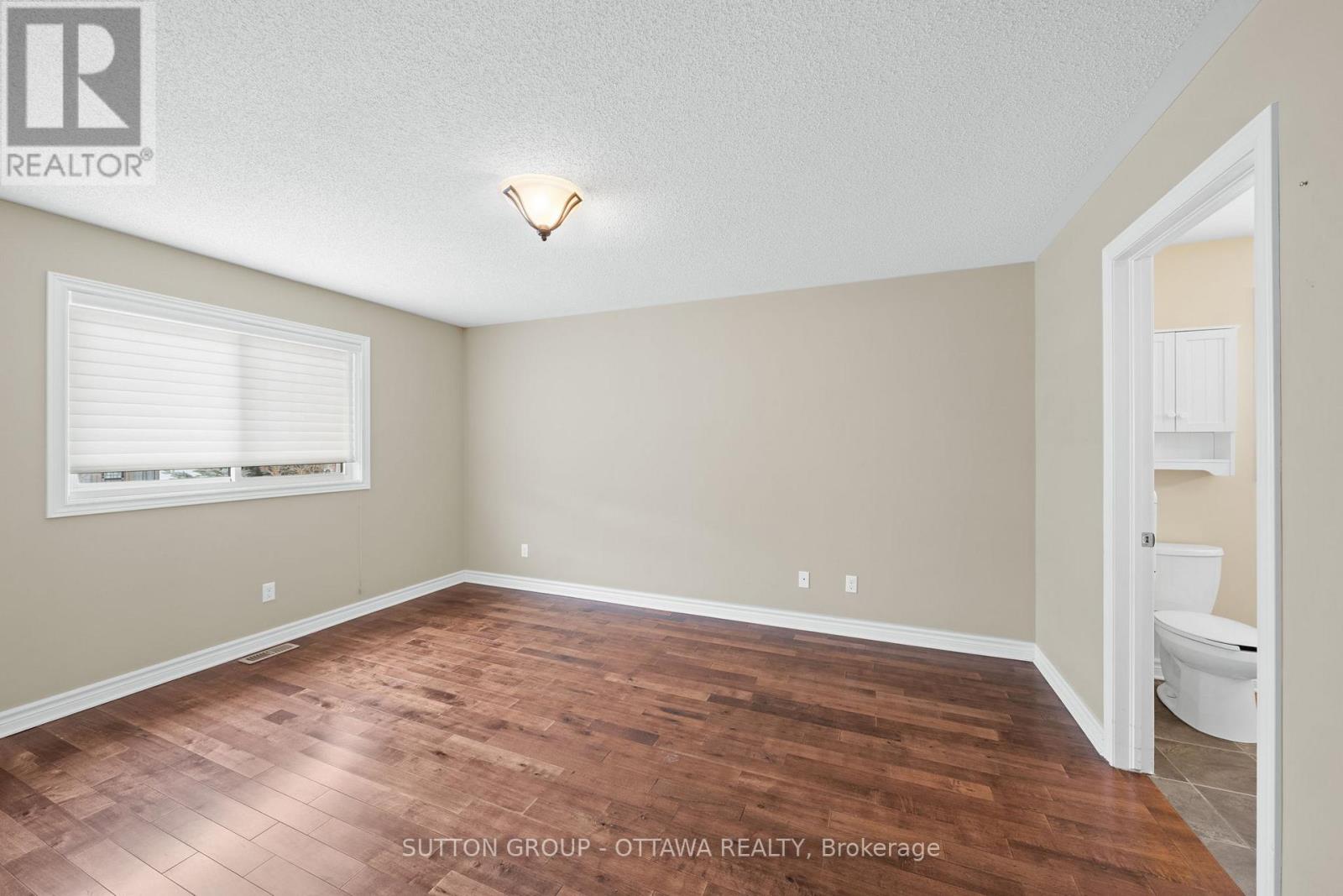 458 Van Dusen Street