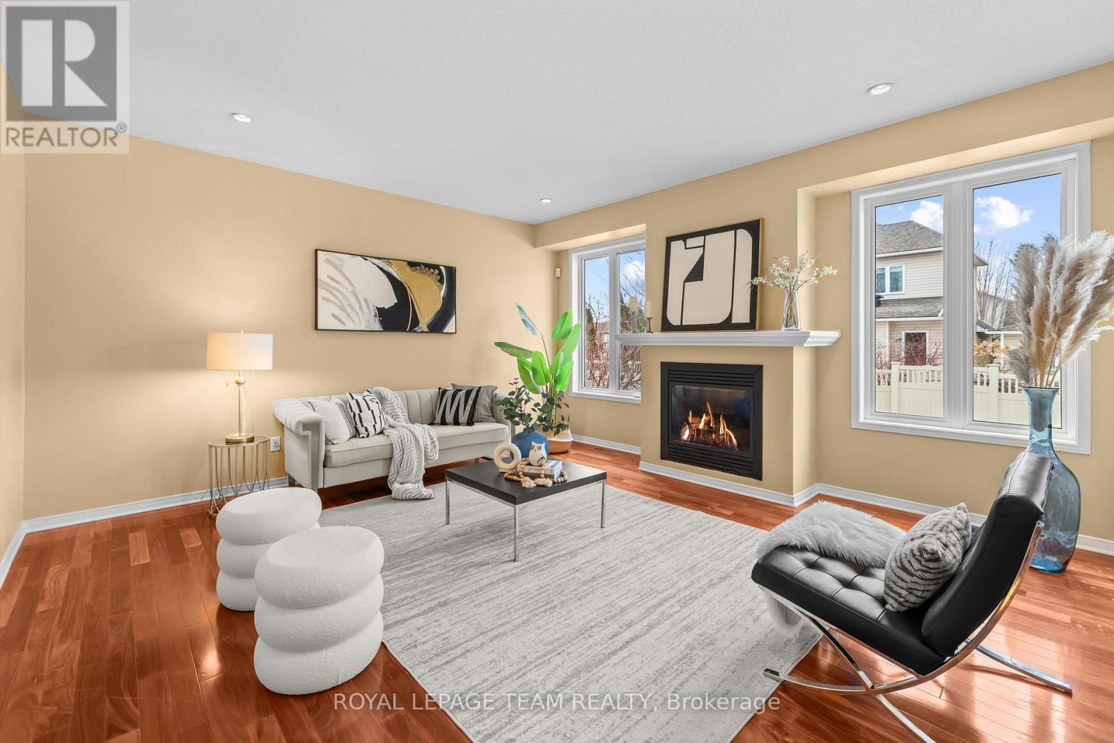 522 Kentmare Crescent