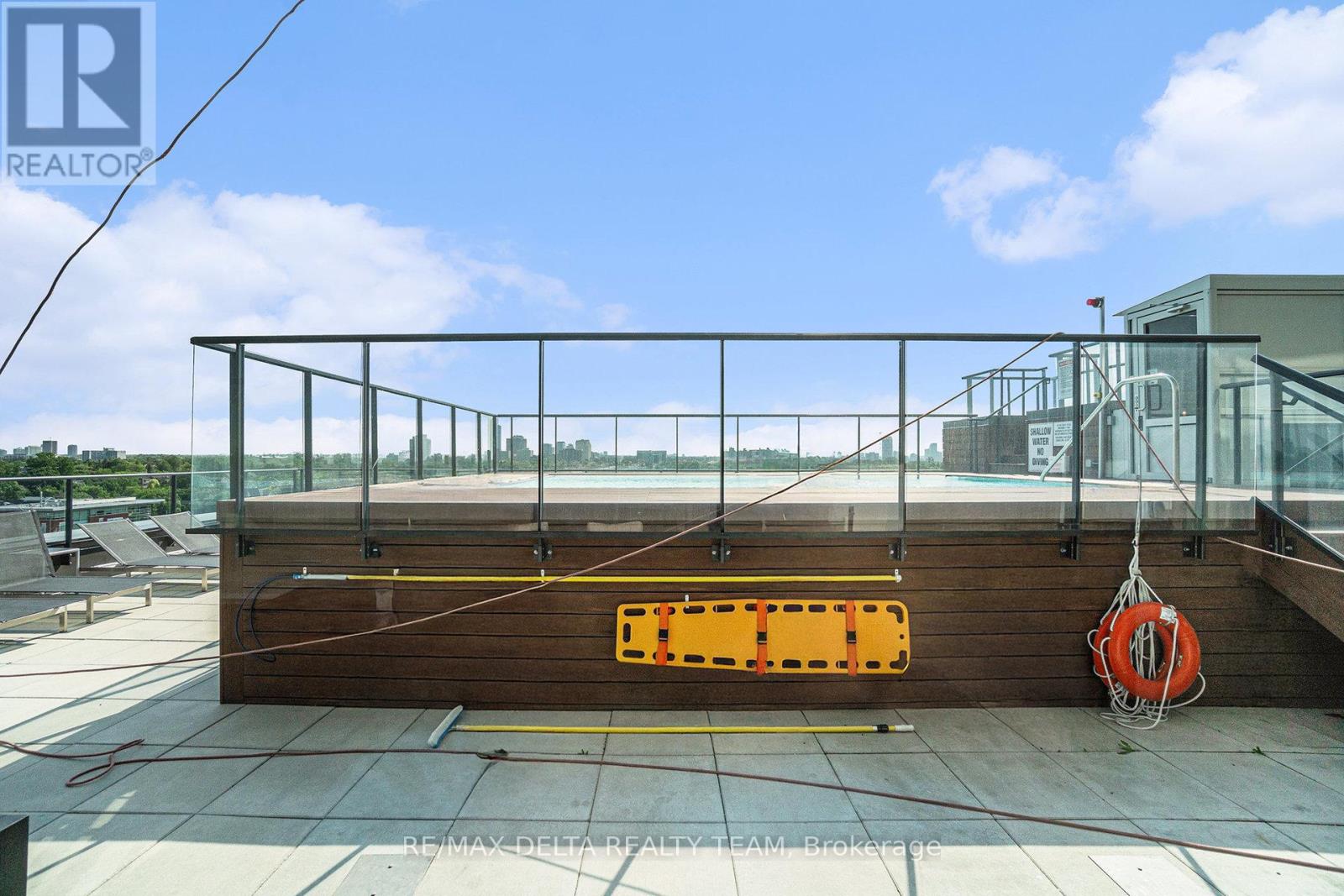 207 - 203 Catherine Street