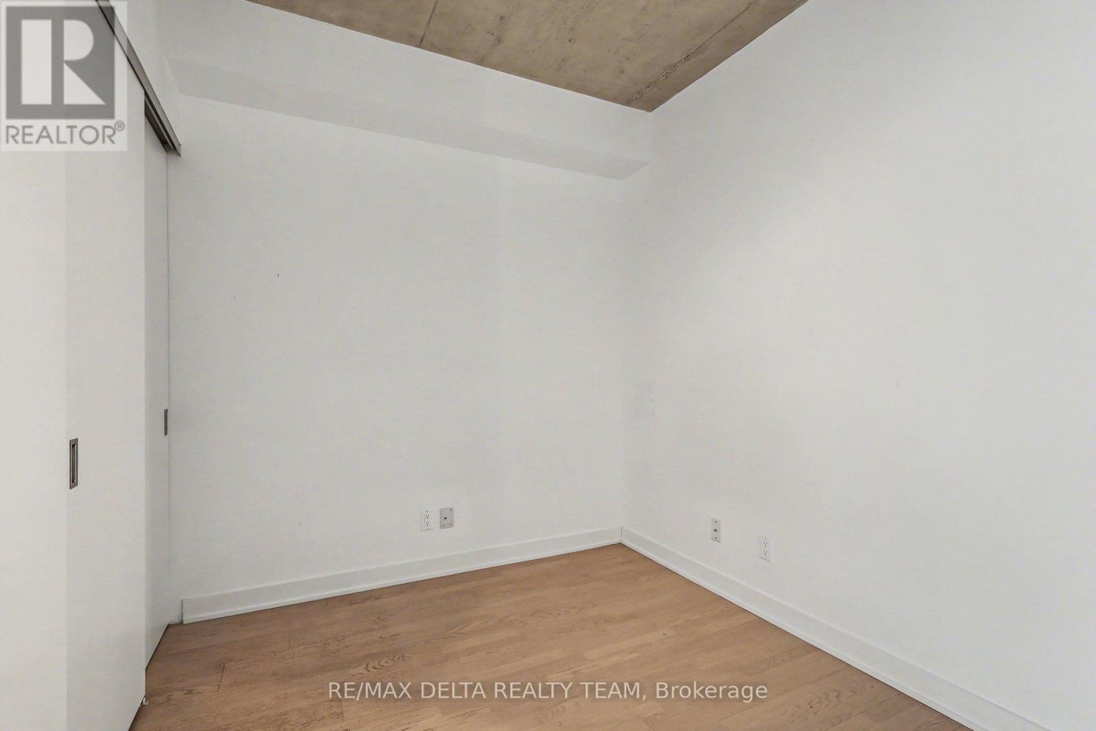 207 - 203 Catherine Street