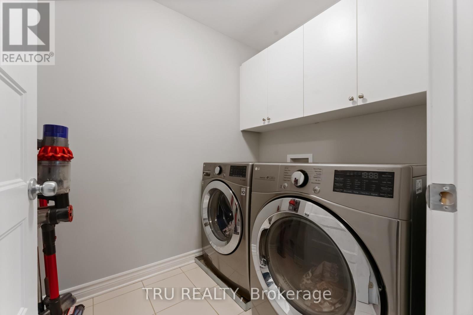 4031 Kelly Farm Drive