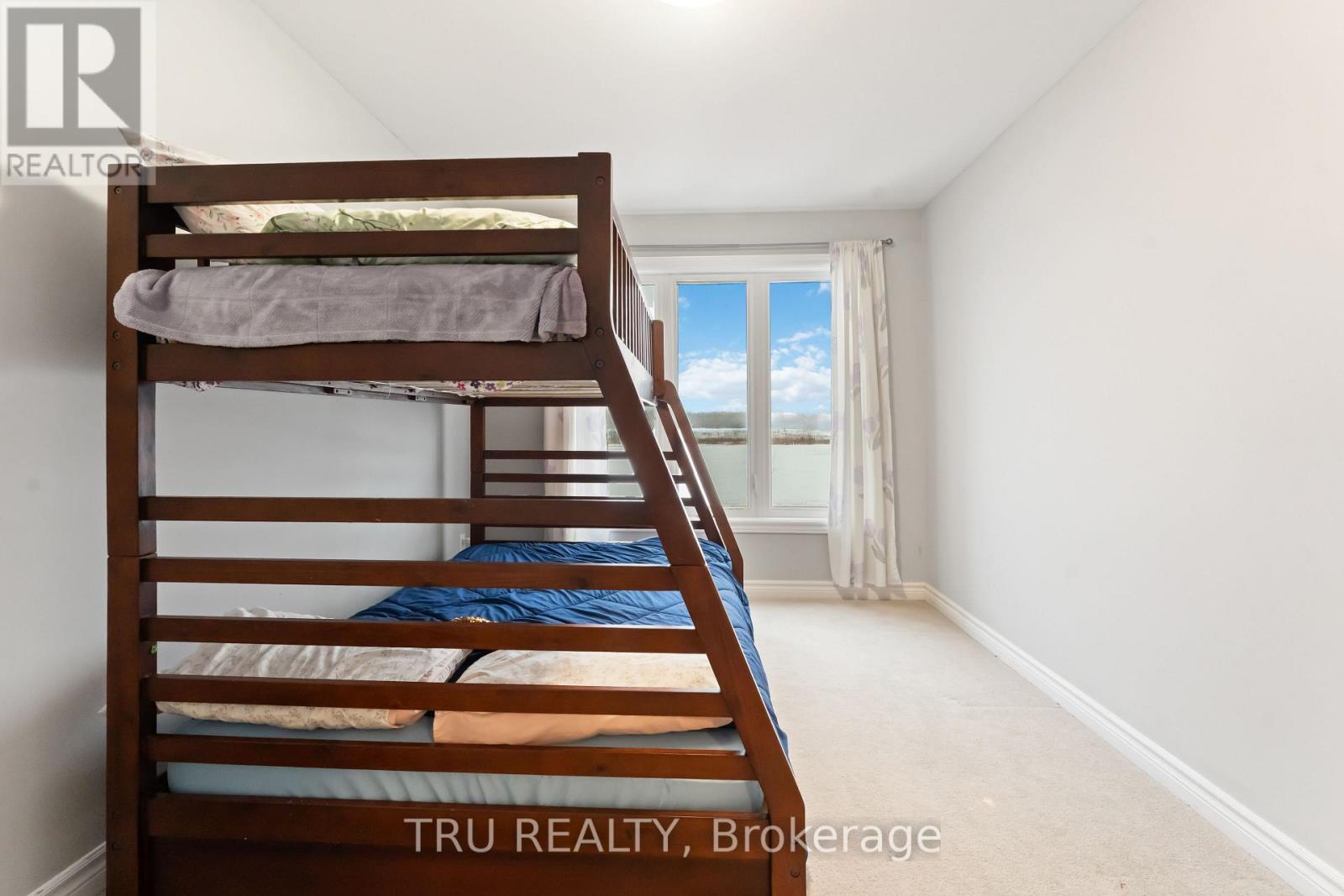 4031 Kelly Farm Drive