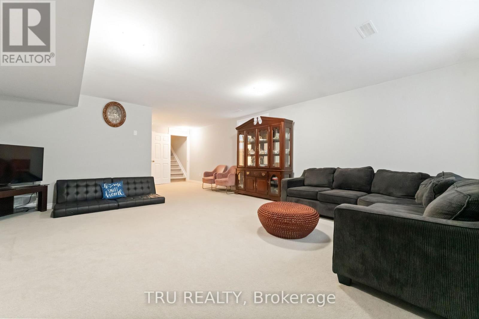 4031 Kelly Farm Drive