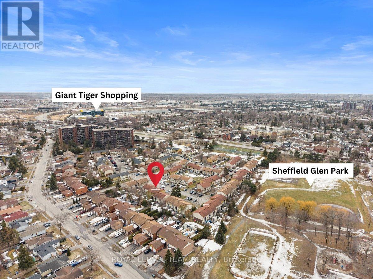 14 - 2570 Southvale Crescent