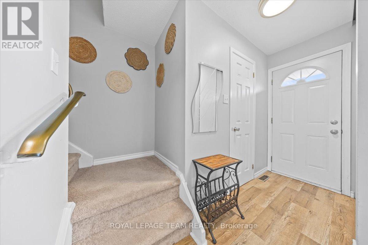 14 - 2570 Southvale Crescent