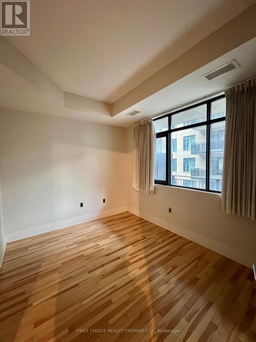 805 - 375 Lisgar Street