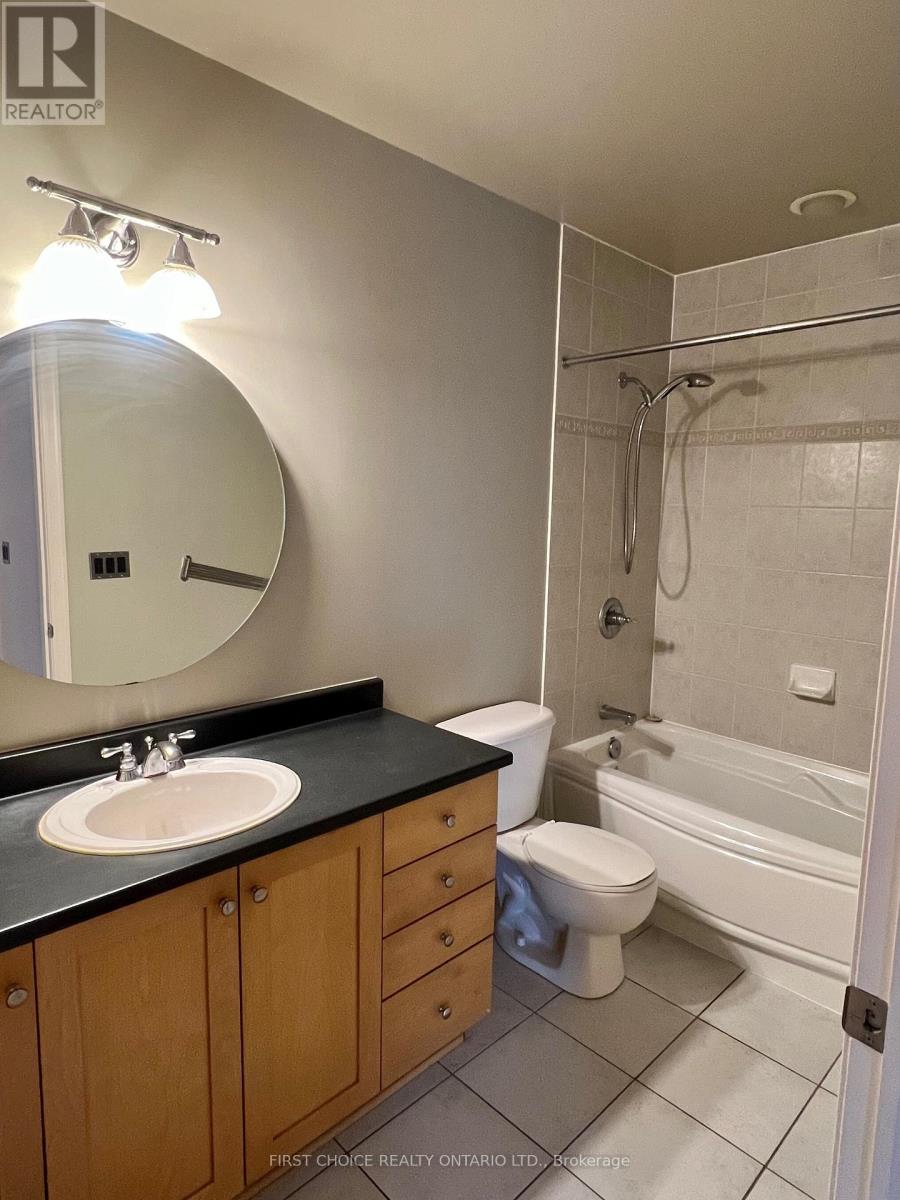 805 - 375 Lisgar Street