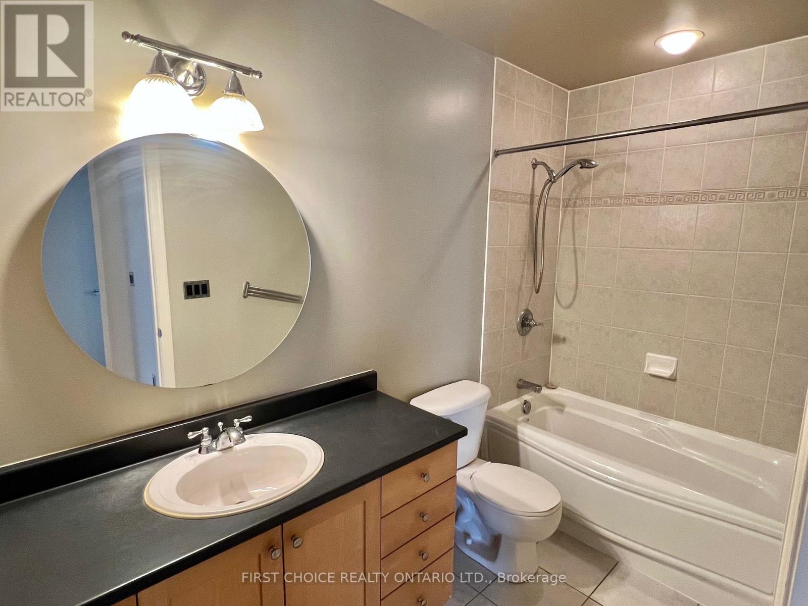 805 - 375 Lisgar Street