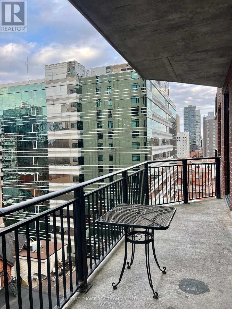 805 - 375 Lisgar Street