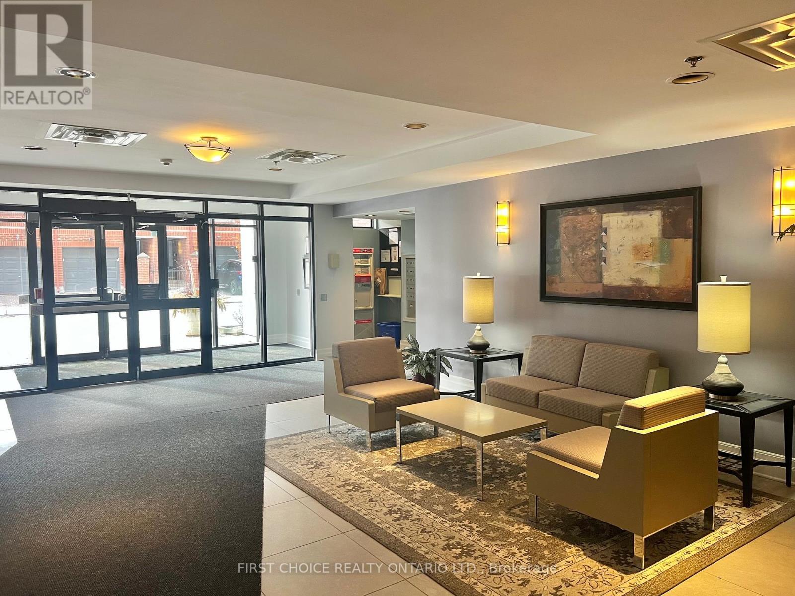 805 - 375 Lisgar Street