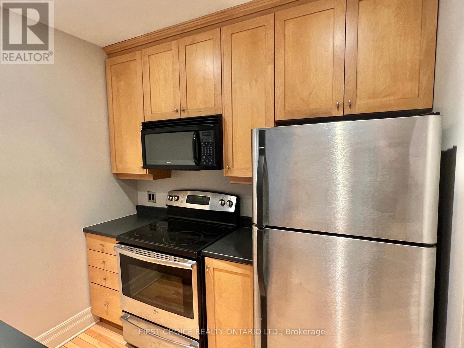 805 - 375 Lisgar Street