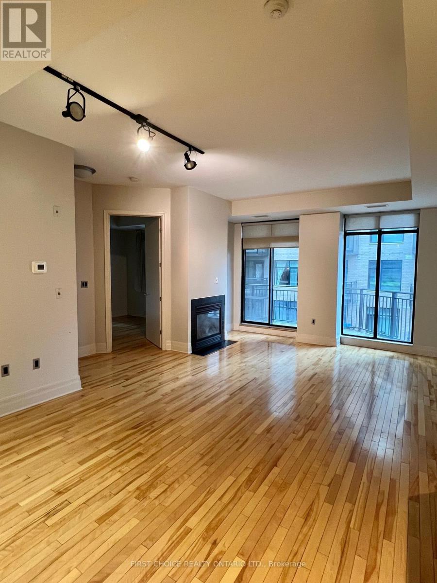 805 - 375 Lisgar Street